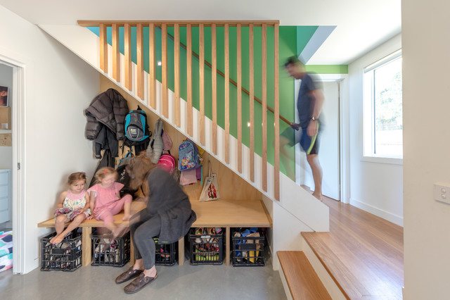 Aranda House contemporary-entre