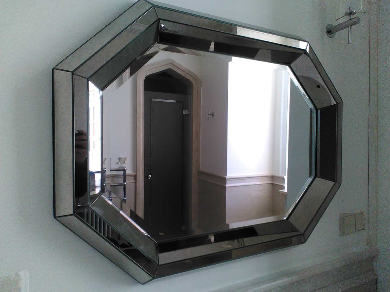 Нестандартные зеркала