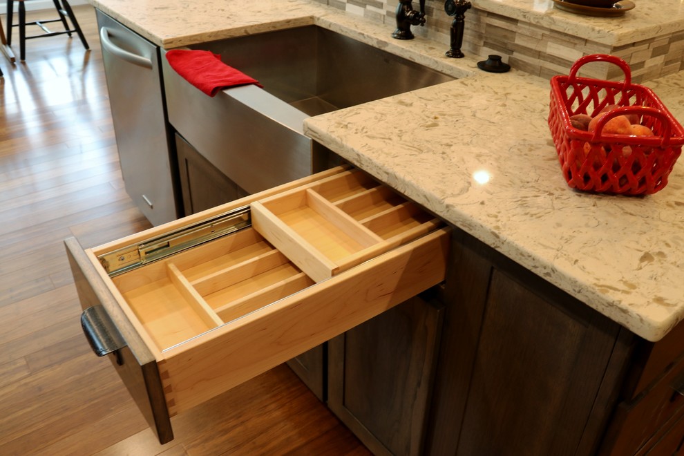 Inspiration for a rustic home design remodel in DC Metro