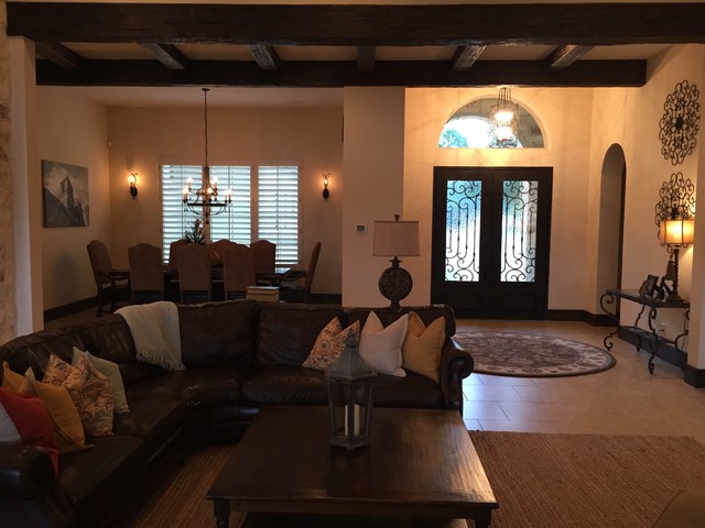 Summer Glenn Custom Home country-living-room