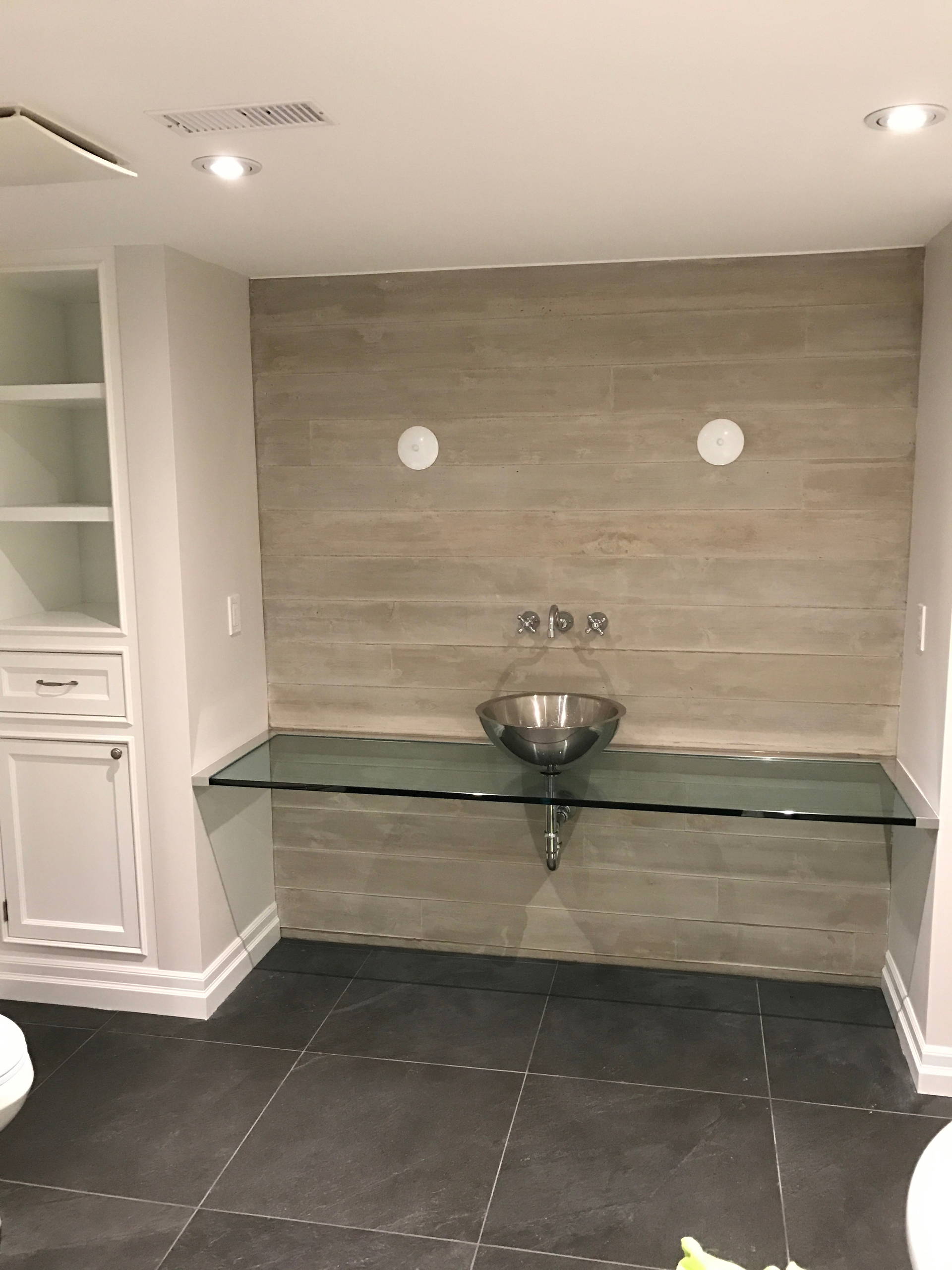 South West Oakville - Bathroom