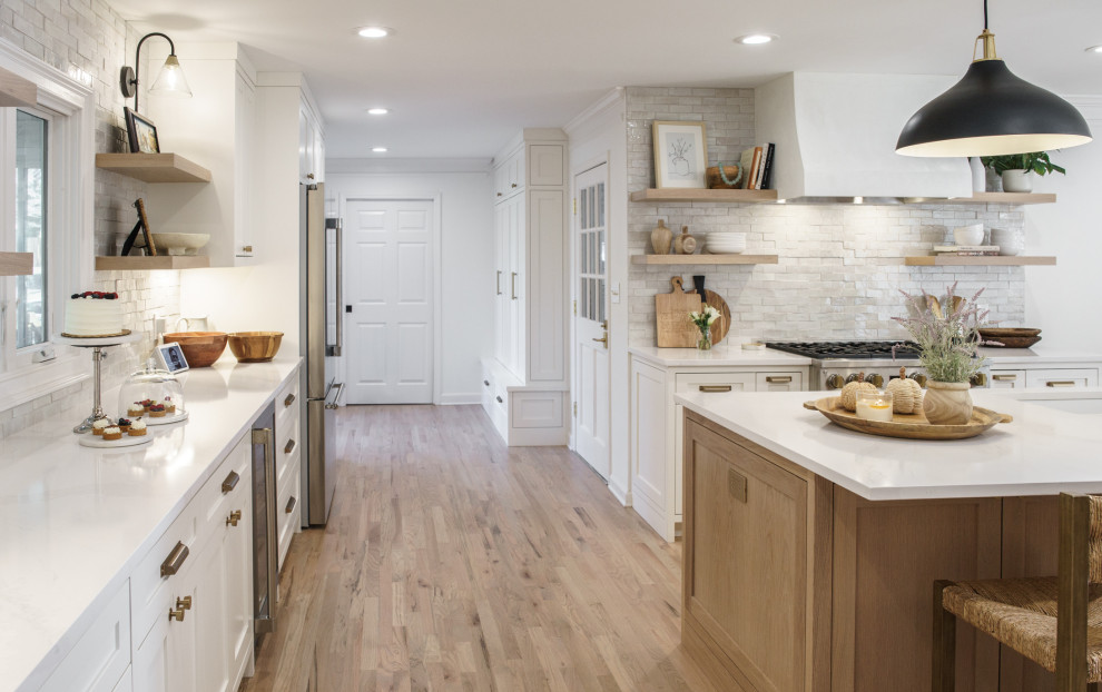 EAST COBB Modern Boho Kitchen Modern Kitchen Atlanta by Rosa