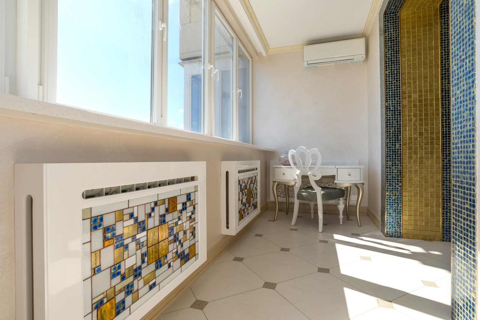 Экраны на батареи