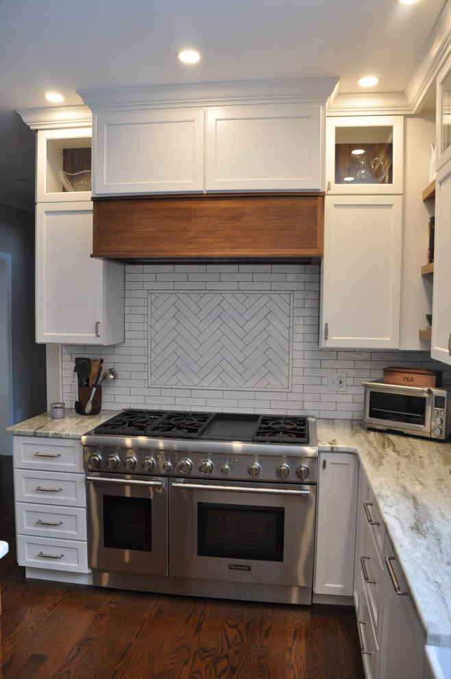 Inspiration for a transitional kitchen remodel in Boston