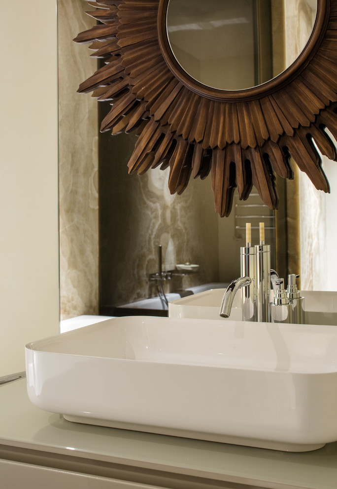 Двухэтажная квартира в стиле эклектика с террасой