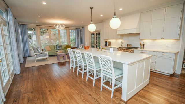 Open Concept Living Room / Kitchen modern-kueche
