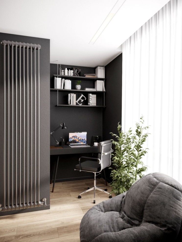 Небольшая квартира в центре города.