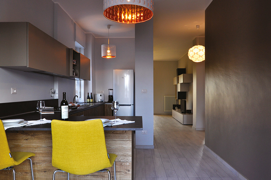 This is an example of a modern kitchen in Milan.