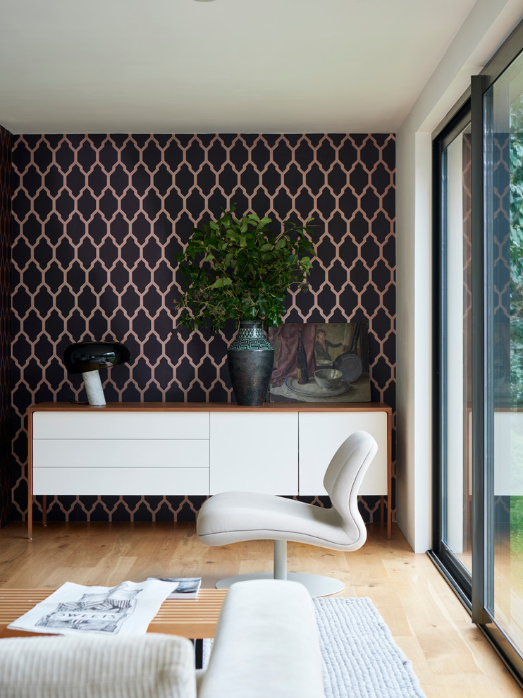 Farrow&Ball Metallic Wallpapers at Manders