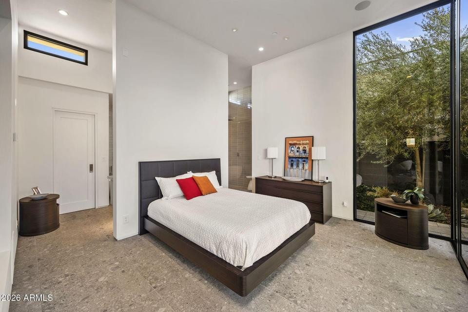 Paradise Valley, AZ 4 Bedroom, 3.5 Bath