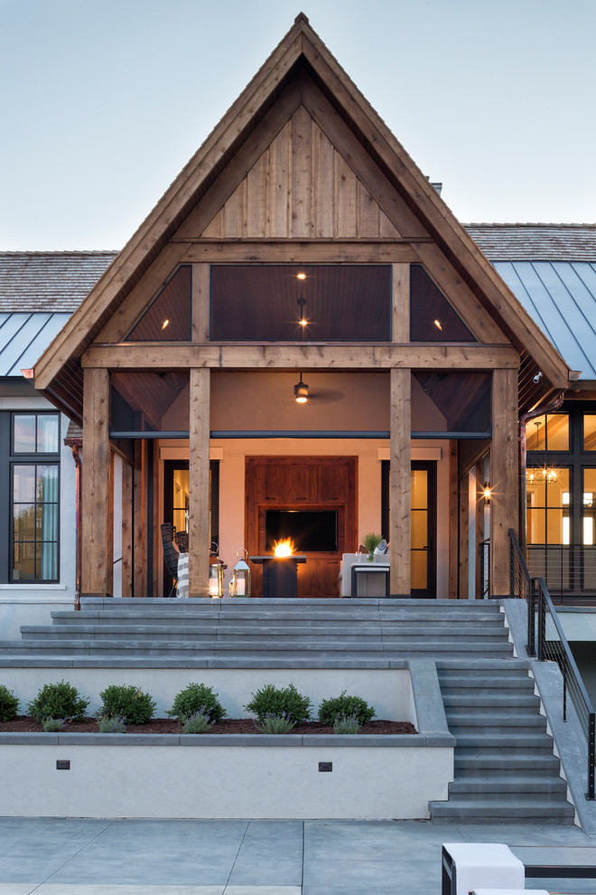 Design ideas for a transitional verandah in Minneapolis.