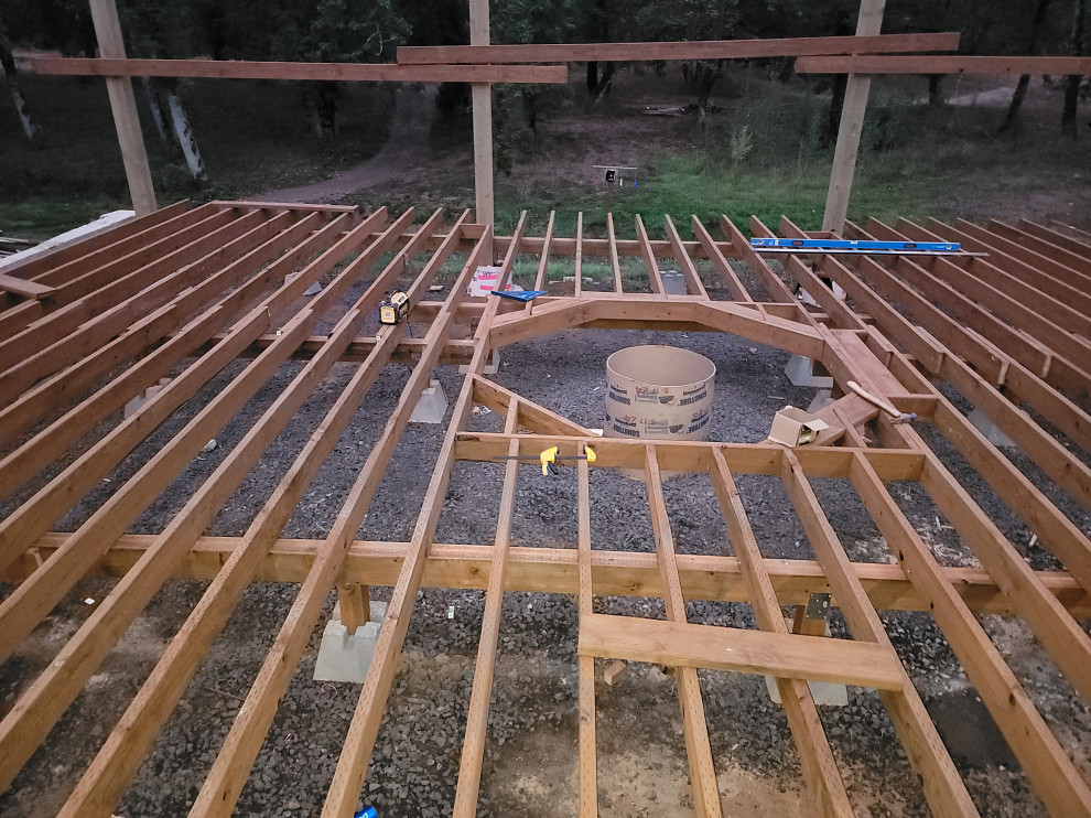 30x40 Covered deck with outdoor kitchen