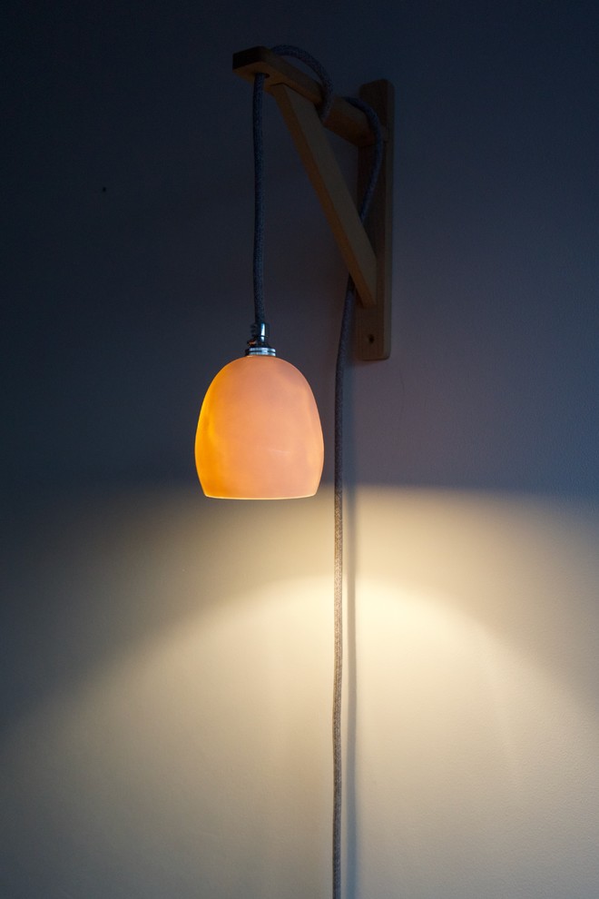 10 Ways With Wall Lights That Don’t Need to Be Wired In