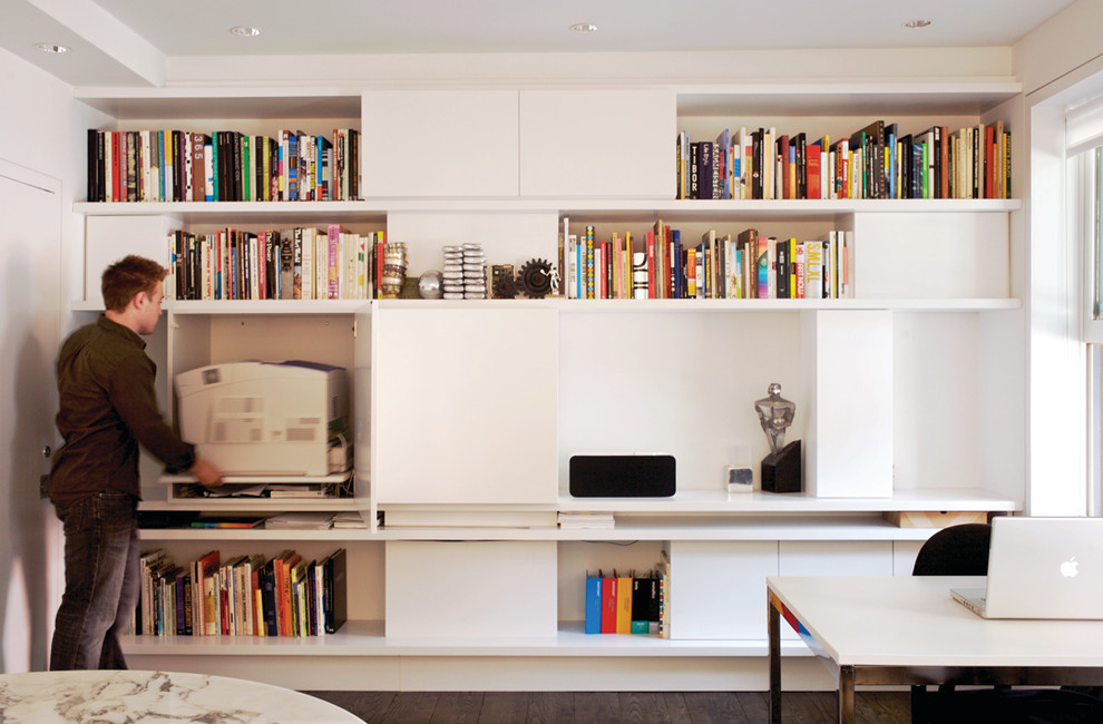 This is an example of a modern home office in Boston.