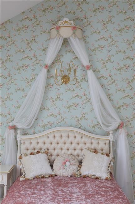 Текстильное оформление комнаты девочки