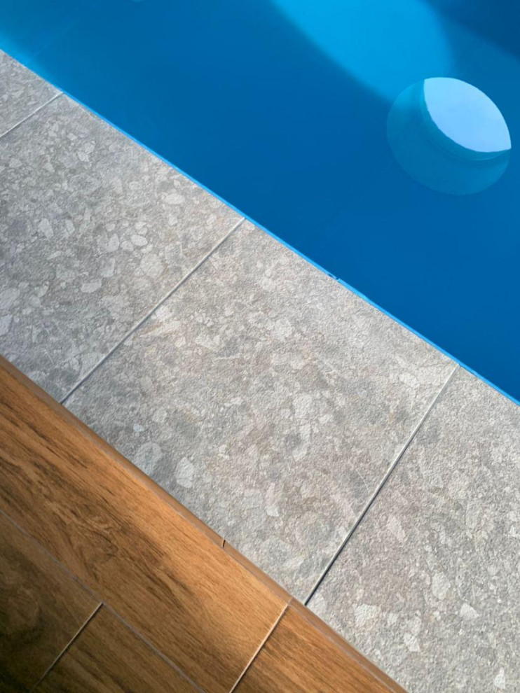 Бассейн в частном доме