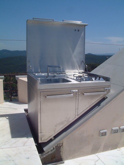 Torre contemporary-deck