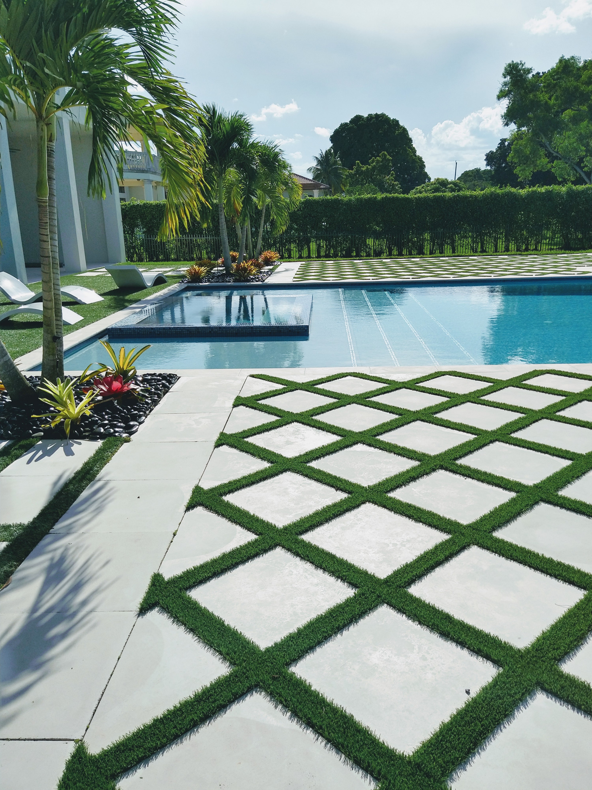 FORT LAUDERDALE RESIDENCE