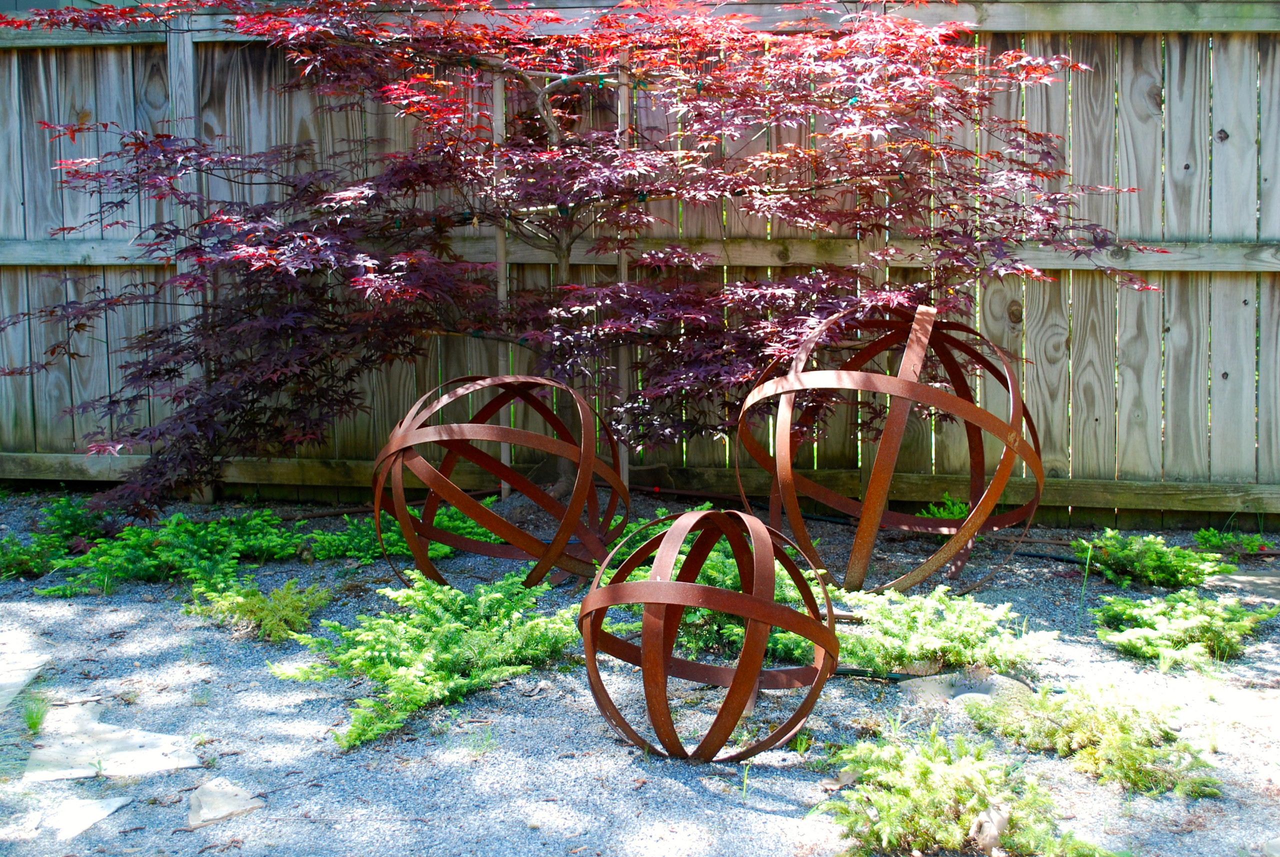 Contemporary Farmhouse Courtyard Garden Revisited