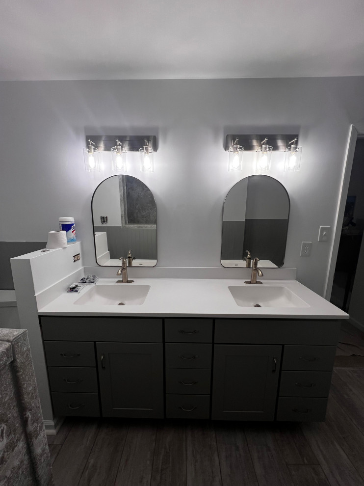 Ted & Becky Shake's Mirror's & Vanity Light