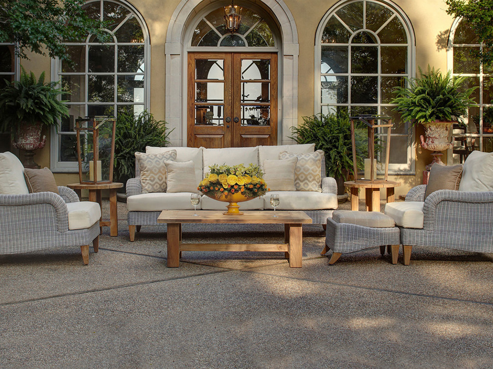 Patio - transitional patio idea
