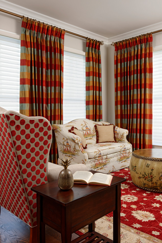 Example of a transitional home design design in DC Metro
