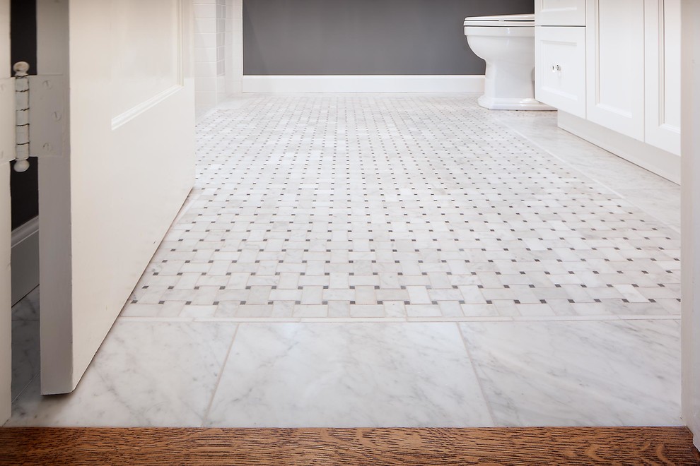 Alcove bathtub - mid-sized transitional master white tile and ceramic tile marble floor alcove bathtub idea in San Francisco with an undermount sink, shaker cabinets, white cabinets, marble countertops, a two-piece toilet and blue walls