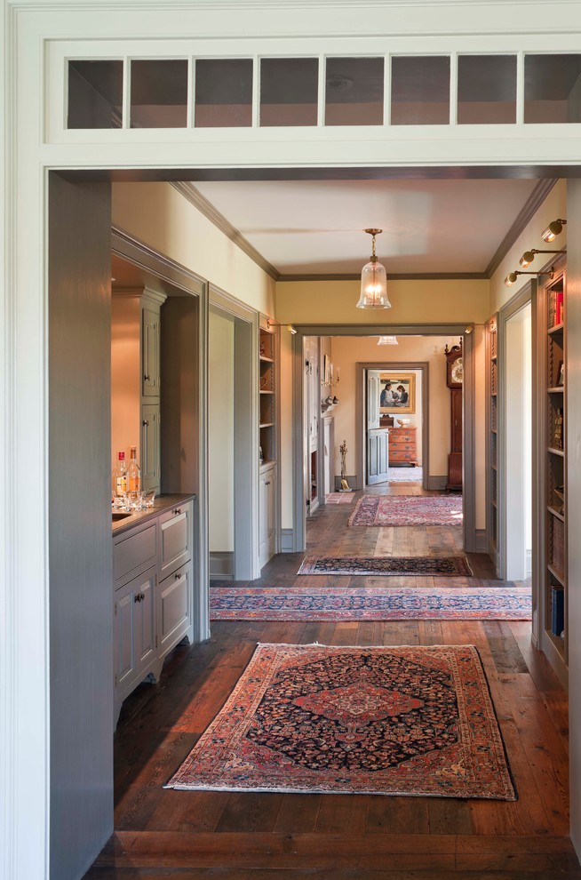 Design ideas for a country hallway in Philadelphia.