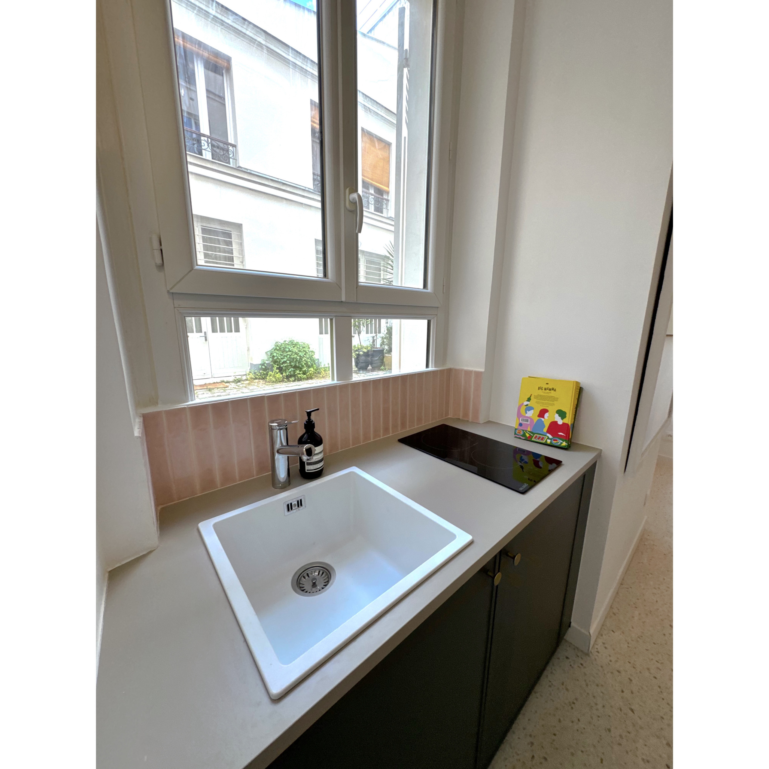 Projet Louis Blanc, rénovation d'un studio de 15m2