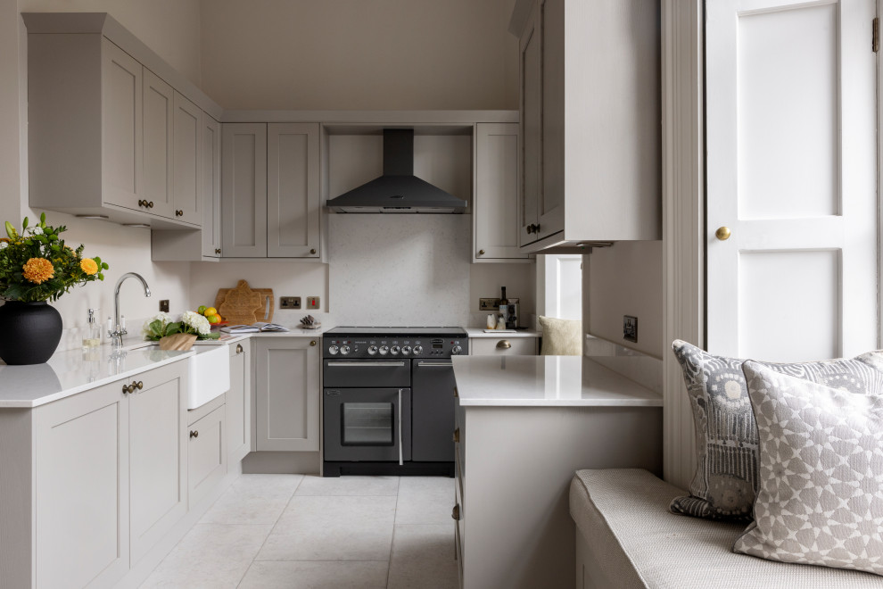 This is an example of a traditional kitchen in Edinburgh.