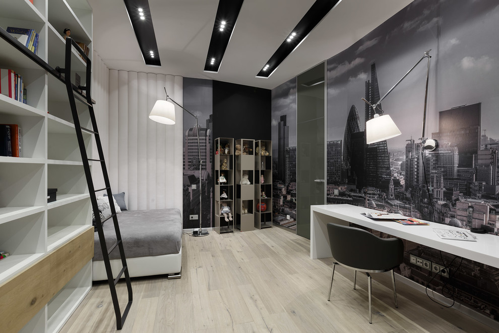 Окнами на Петроградскую сторону