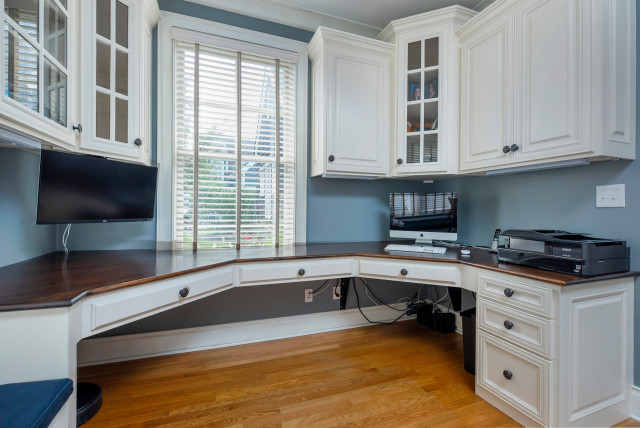 Short Home Office bord-de-mer-bureau-a-domicile