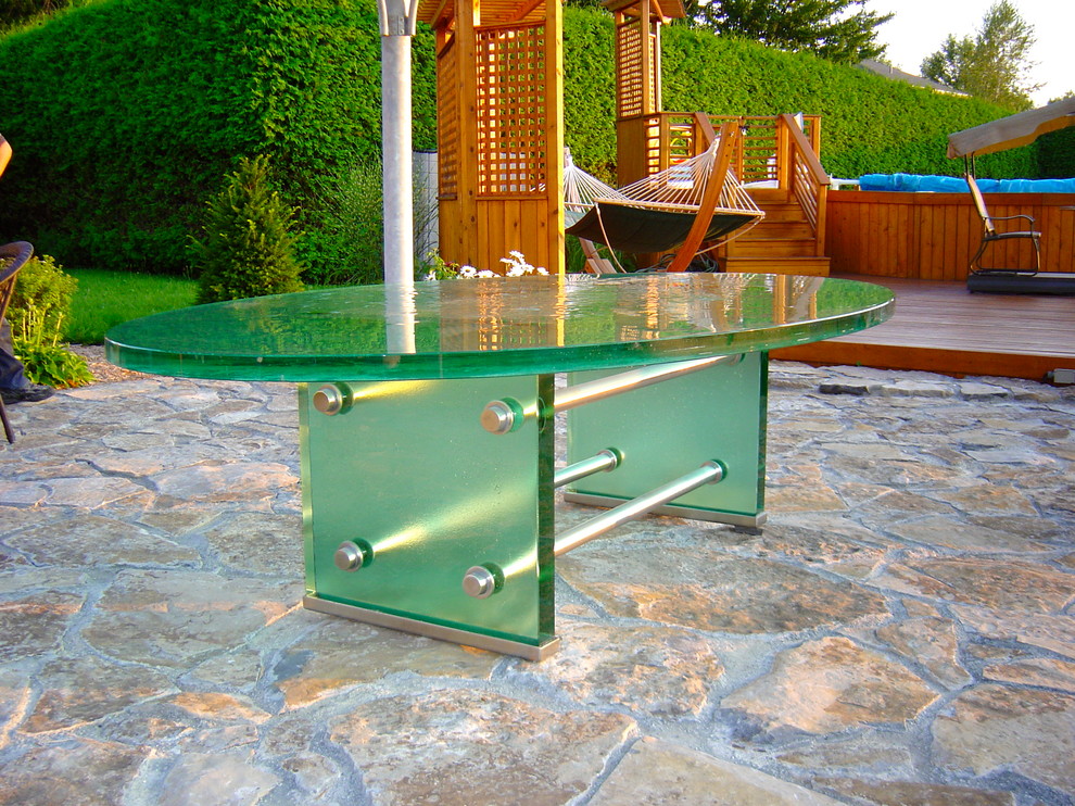 столы для переговорных, столовых, пати