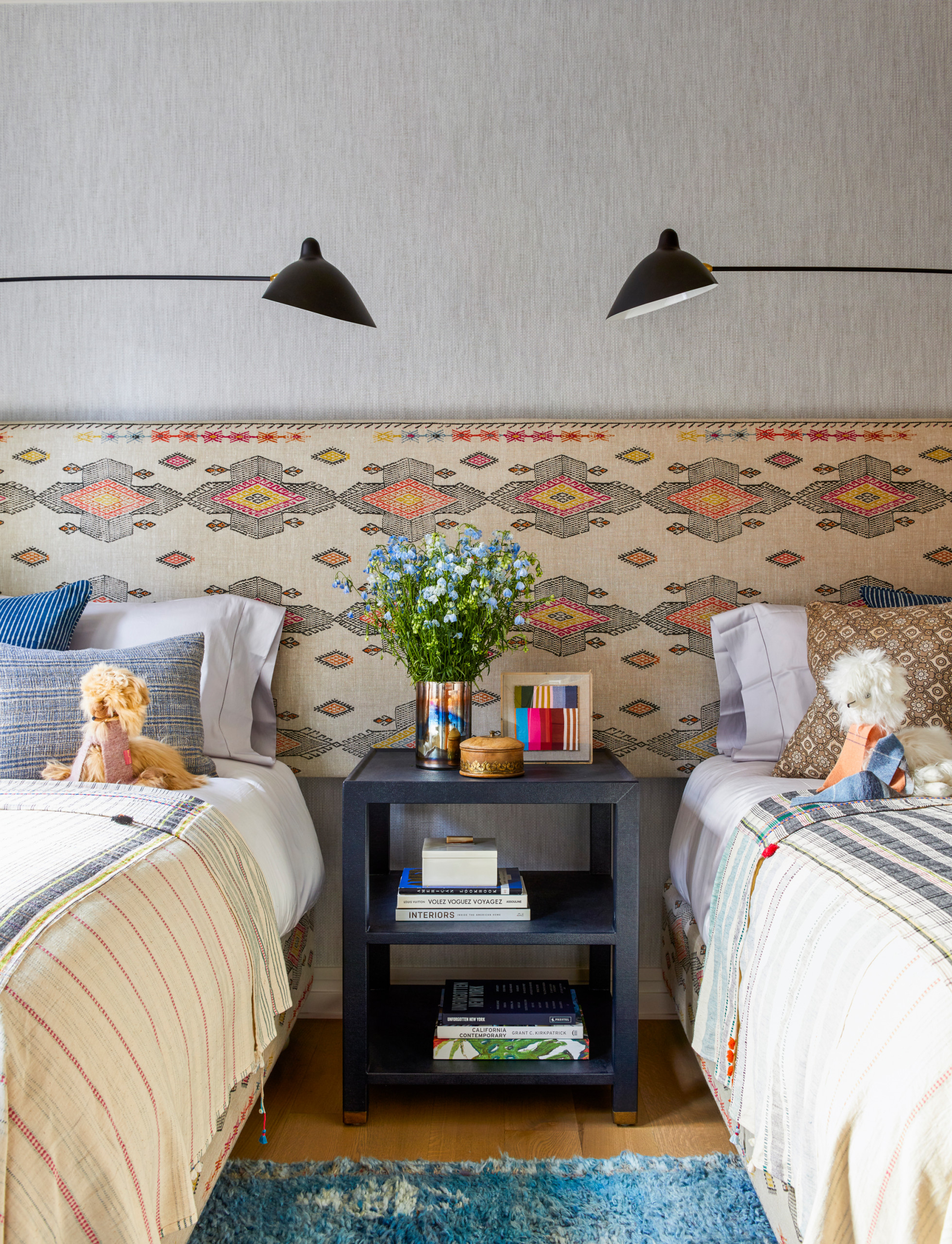 Twin Bed Decorating Ideas