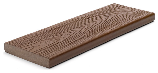 Trex Transcend&reg; Decking in Fire Pit terrassefliser-og-braedder