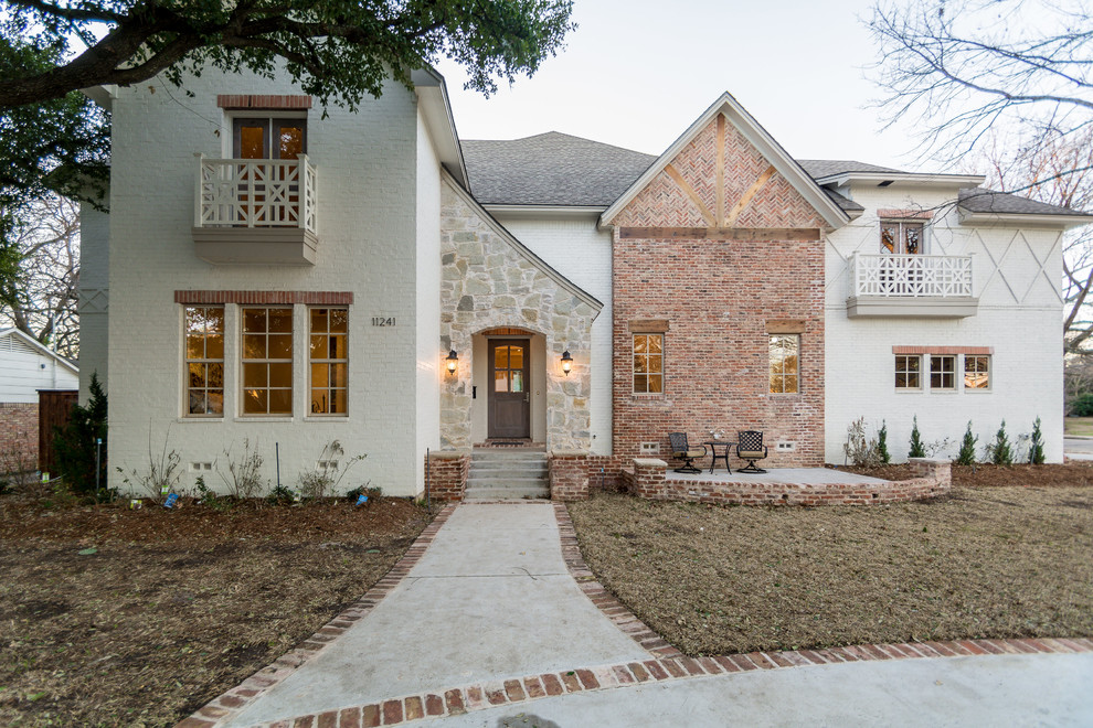 Home design - transitional home design idea