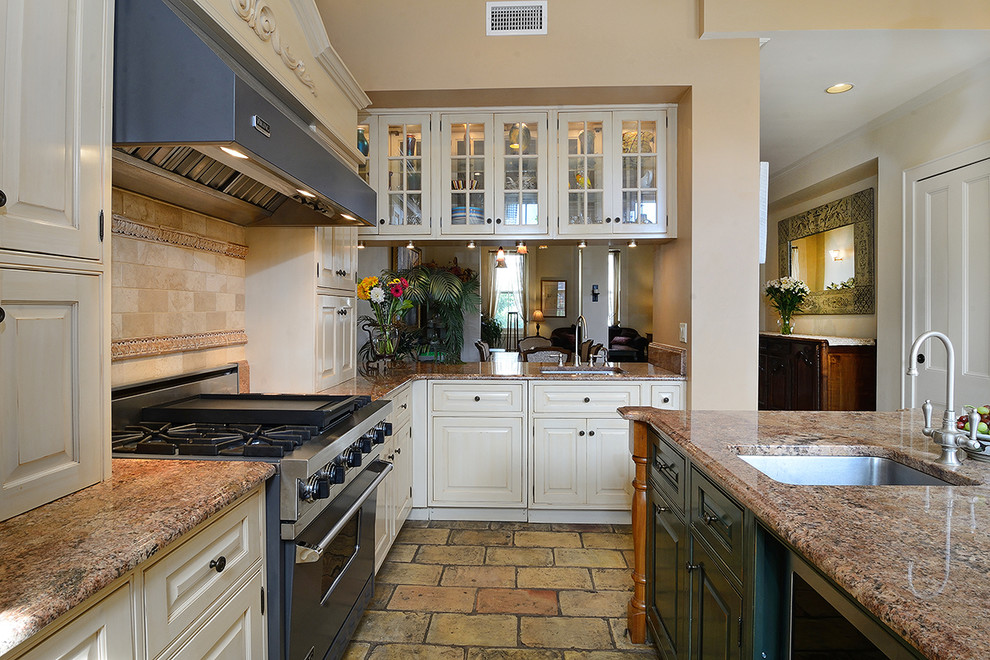 Majestic triplex home in circa 1858 townhouse ...