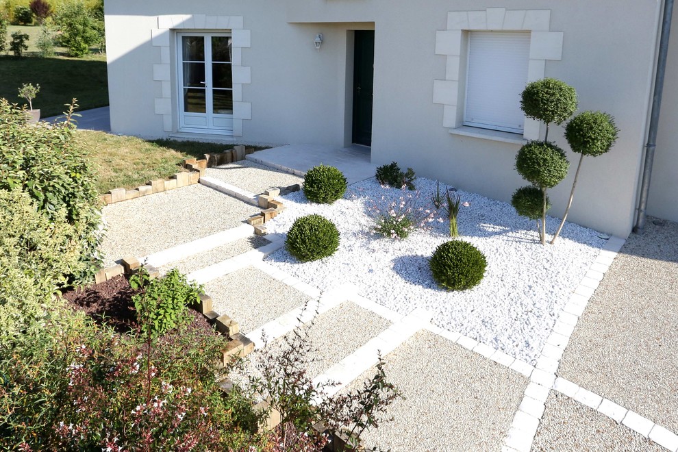 Conception et réalisation d'un accès carrossable et d'une entrée