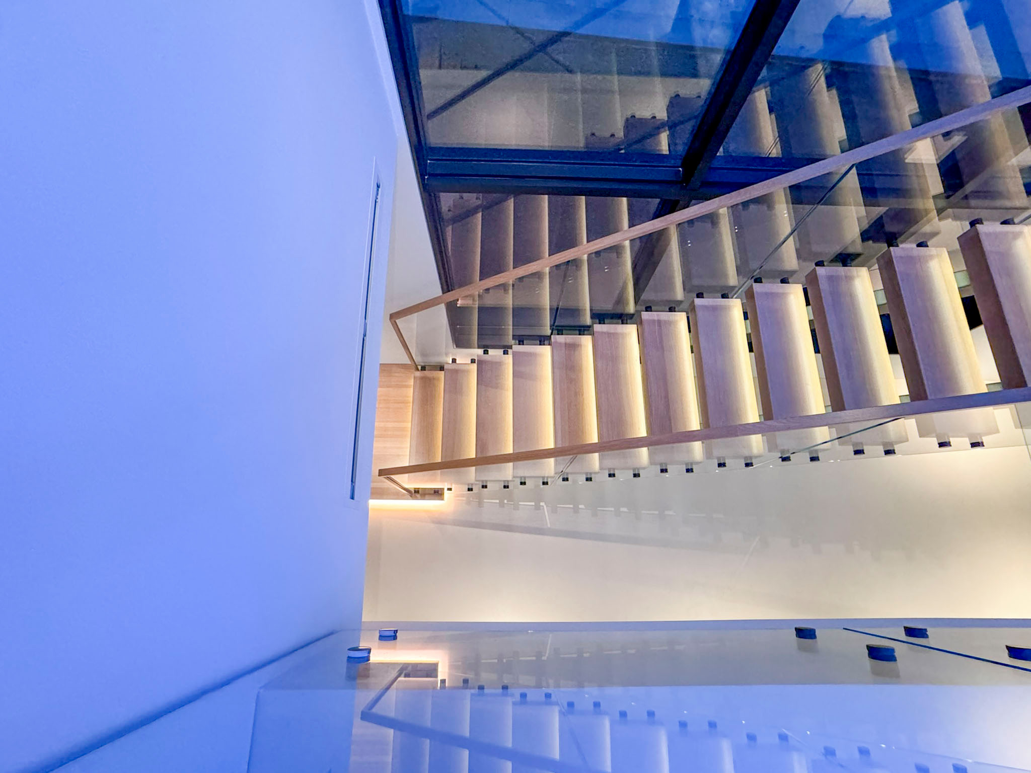 126_Visually Open and Light Contemporary Staircase, Mclean, VA 22102