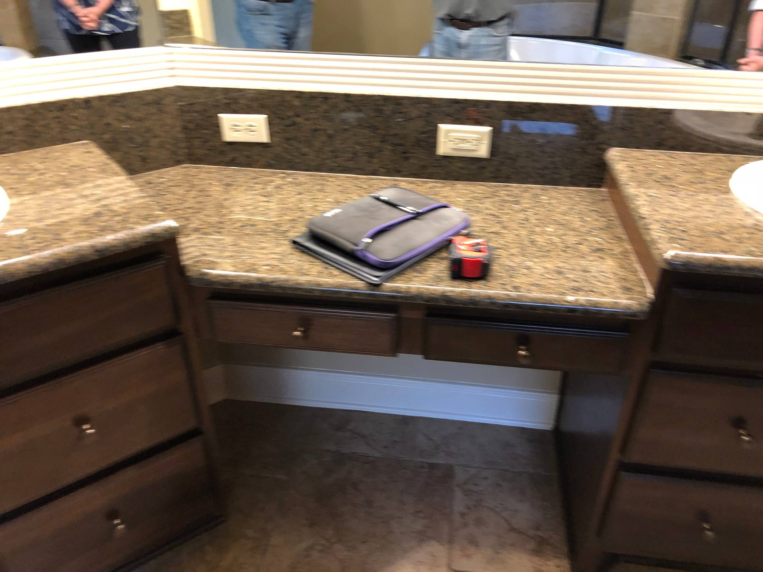 Boerne - Leather Leaf Master Bath