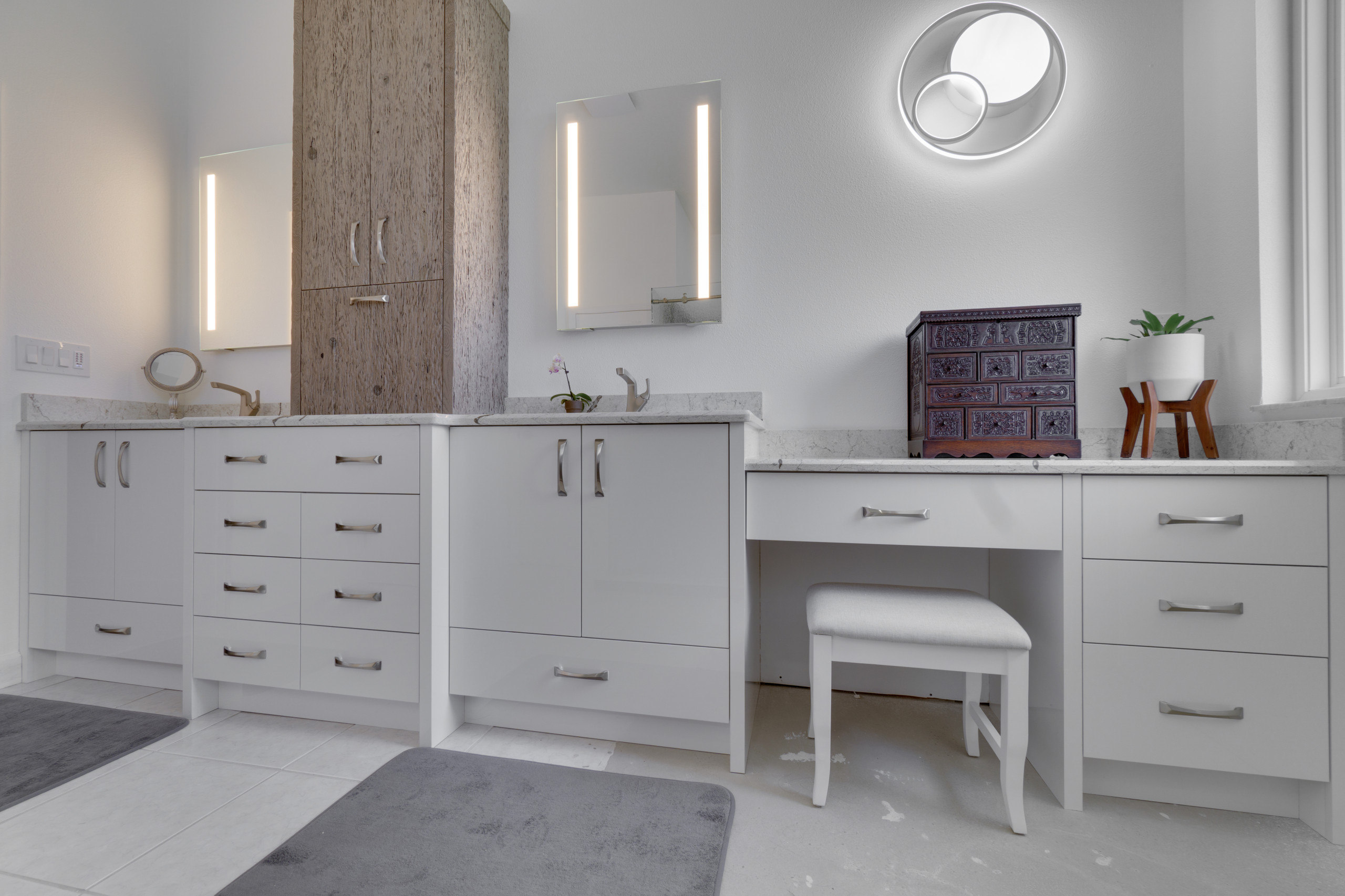 Modern Master Bathroom Vanity