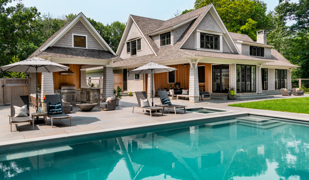 Home design - transitional home design idea in Boston