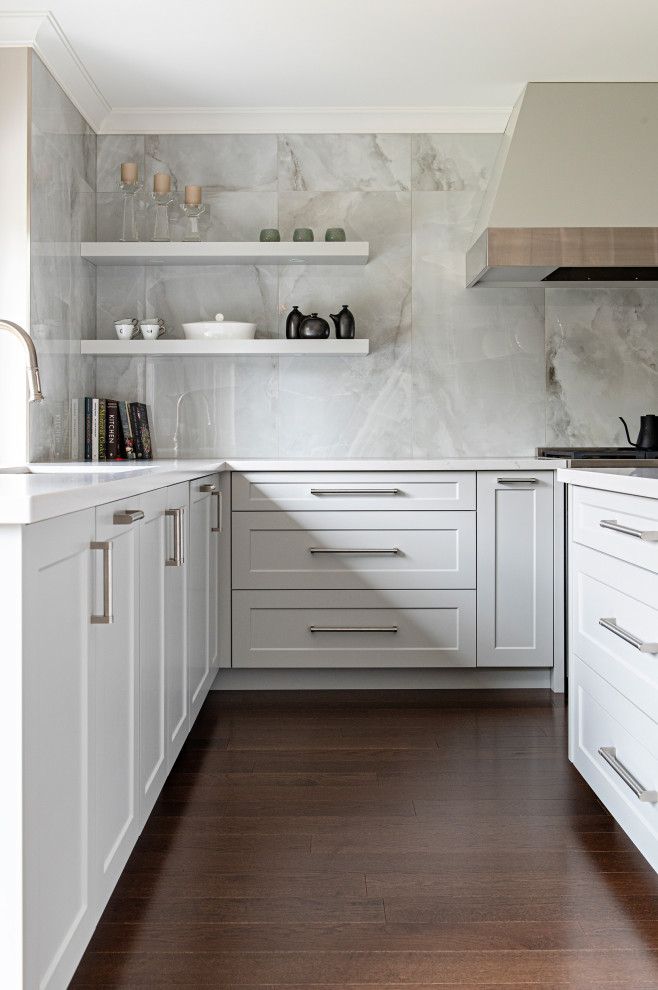 Kitchen - kitchen idea in Toronto