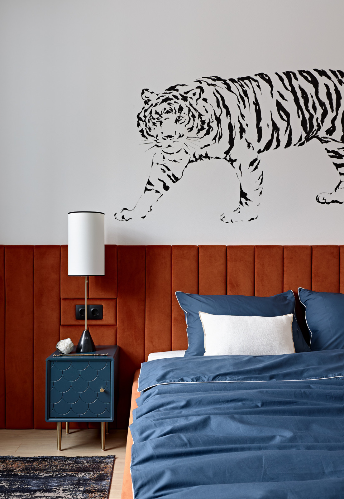 Тигр на терракоте