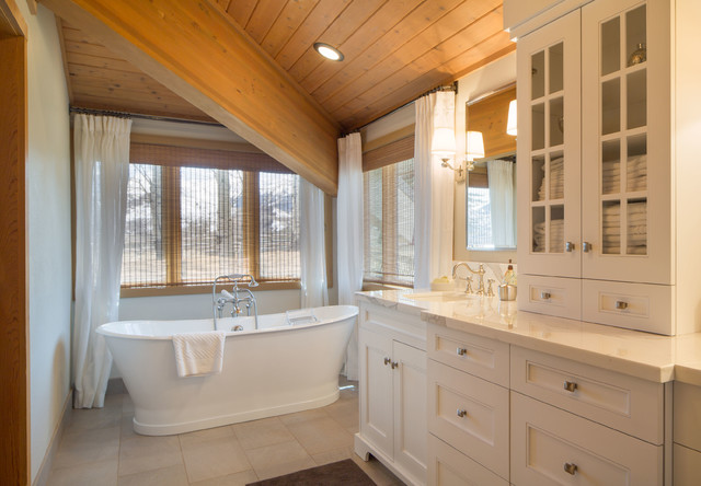 2014 craftsman-bathroom