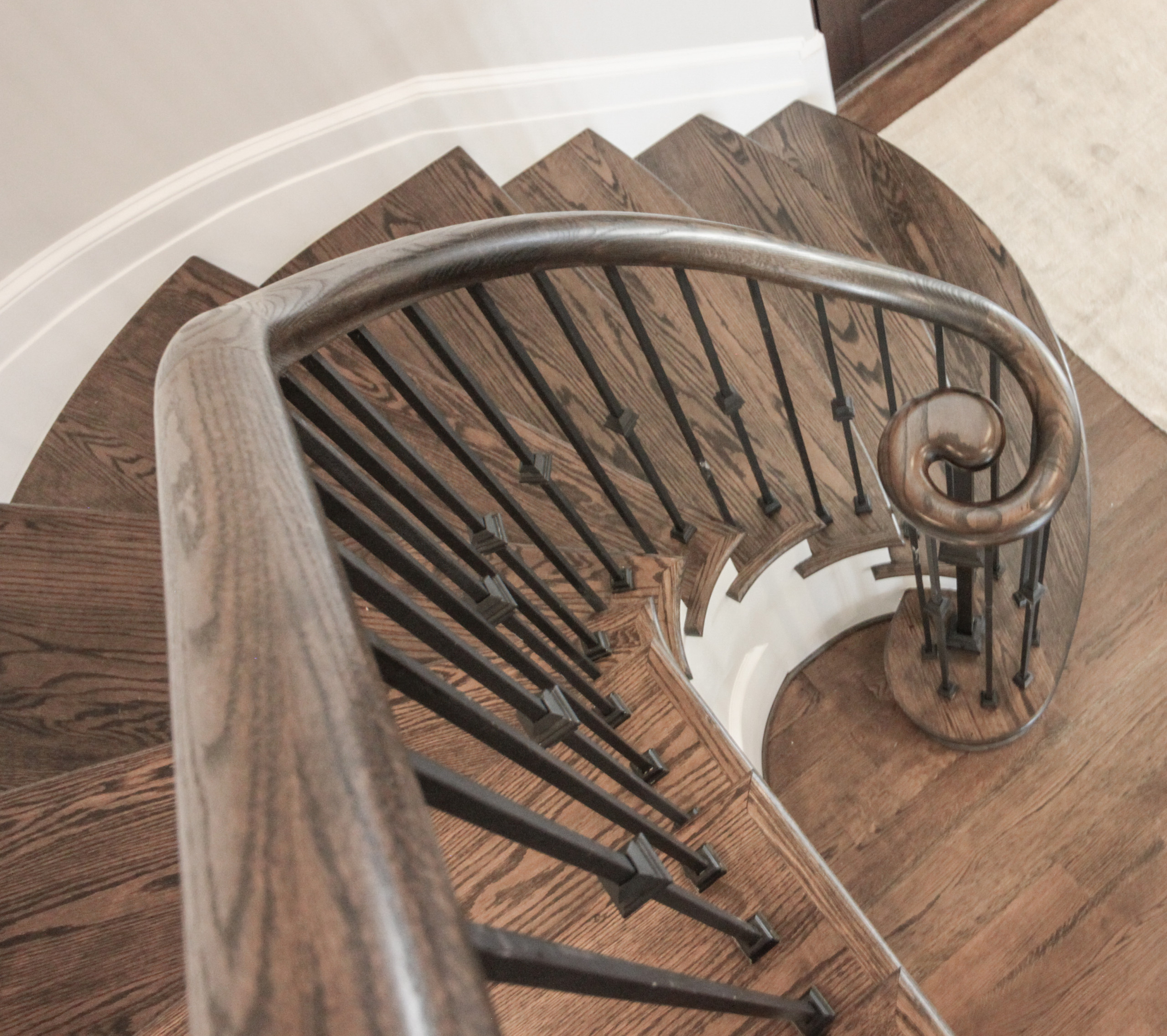 86_ Gorgeous Floating Curved Staircase, McLean VA 22066