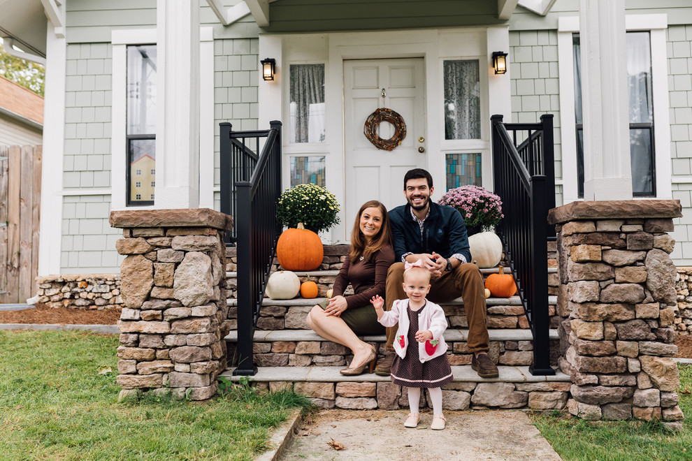 Entryway - traditional entryway idea