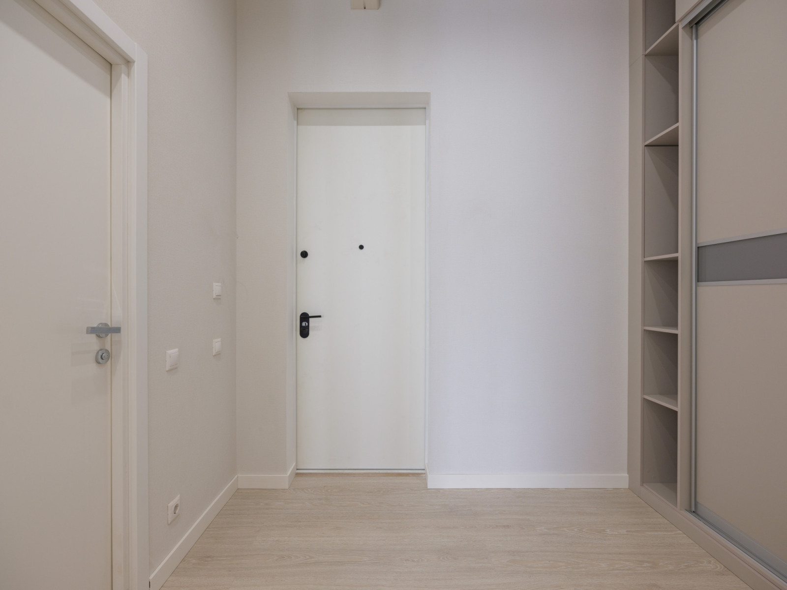 Прихожая - 8 м2