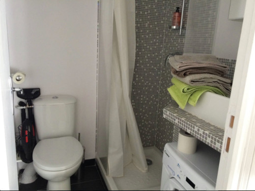r&eacute;novation studio Cl&eacute;ry minimalistisch-badezimmer