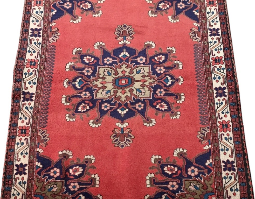 Consigned, Traditional Rug, 4'x5', Hamadan, Handmade Wool